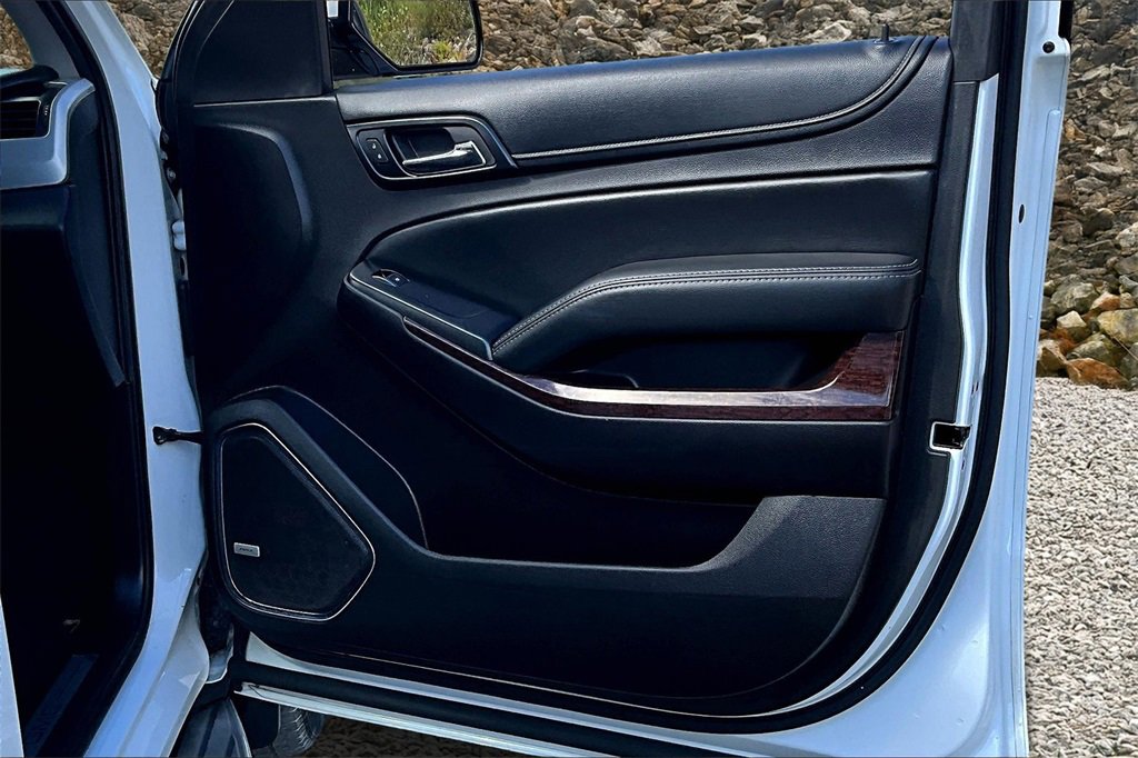 Used 2016 GMC Yukon SLT w/ Open Road Package image 23