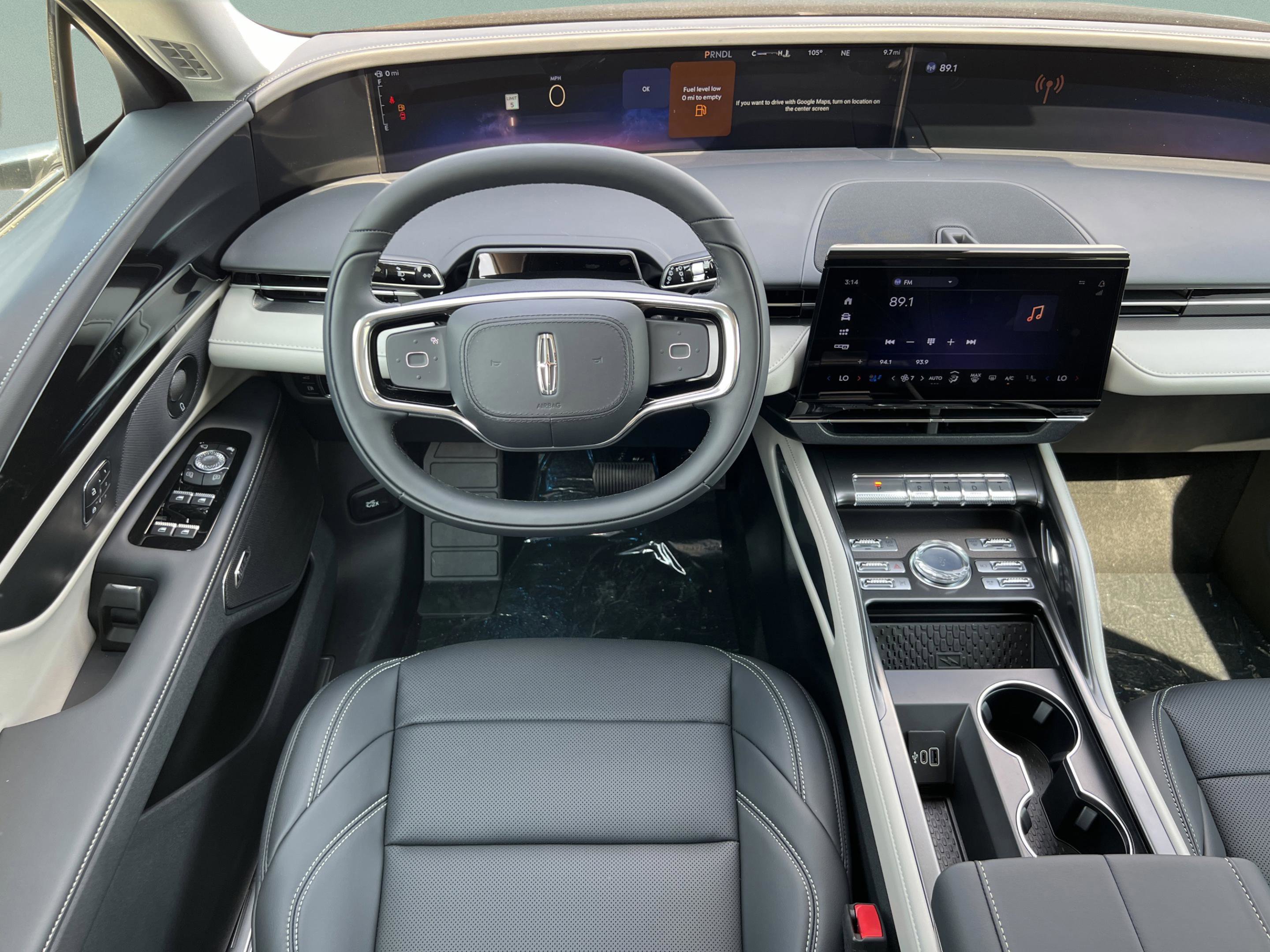 New 2025 Lincoln Nautilus Premier w/ Equipment Group 102A image 15