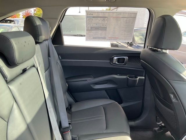 New 2026 Kia Sorento S w/ S Panoramic Sunroof Package image 53