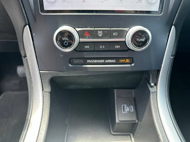 Used 2022 Ford Edge SEL AWD/4WD image 25