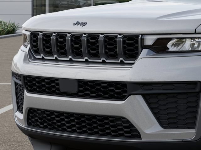 New 2026 Jeep Grand Cherokee L 4WD image 11