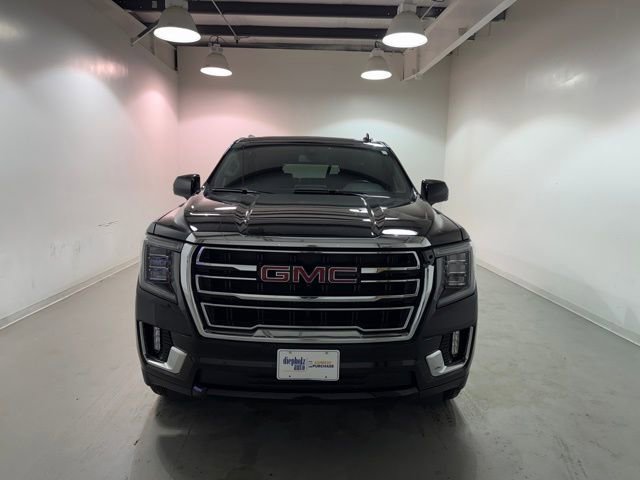 Certified 2022 GMC Yukon XL SLT w/ SLT Premium Package image 2