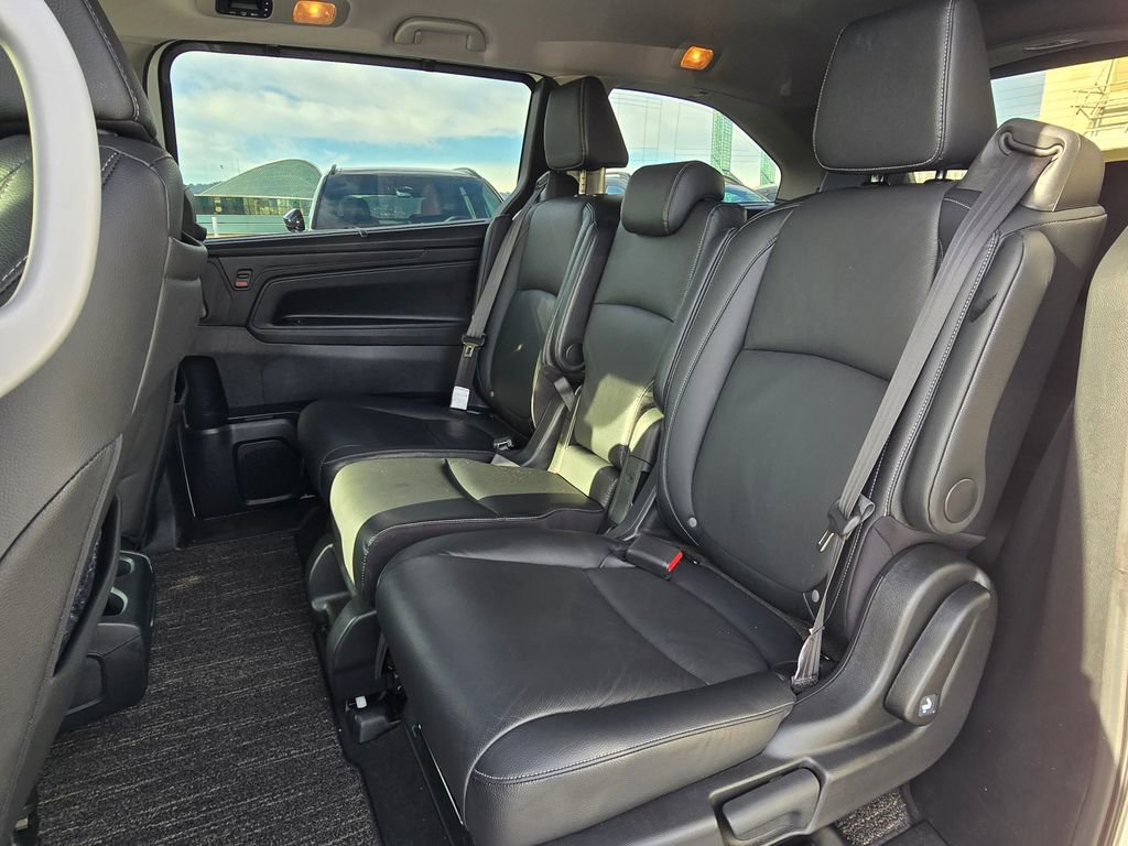 Used 2022 Honda Odyssey Touring image 17