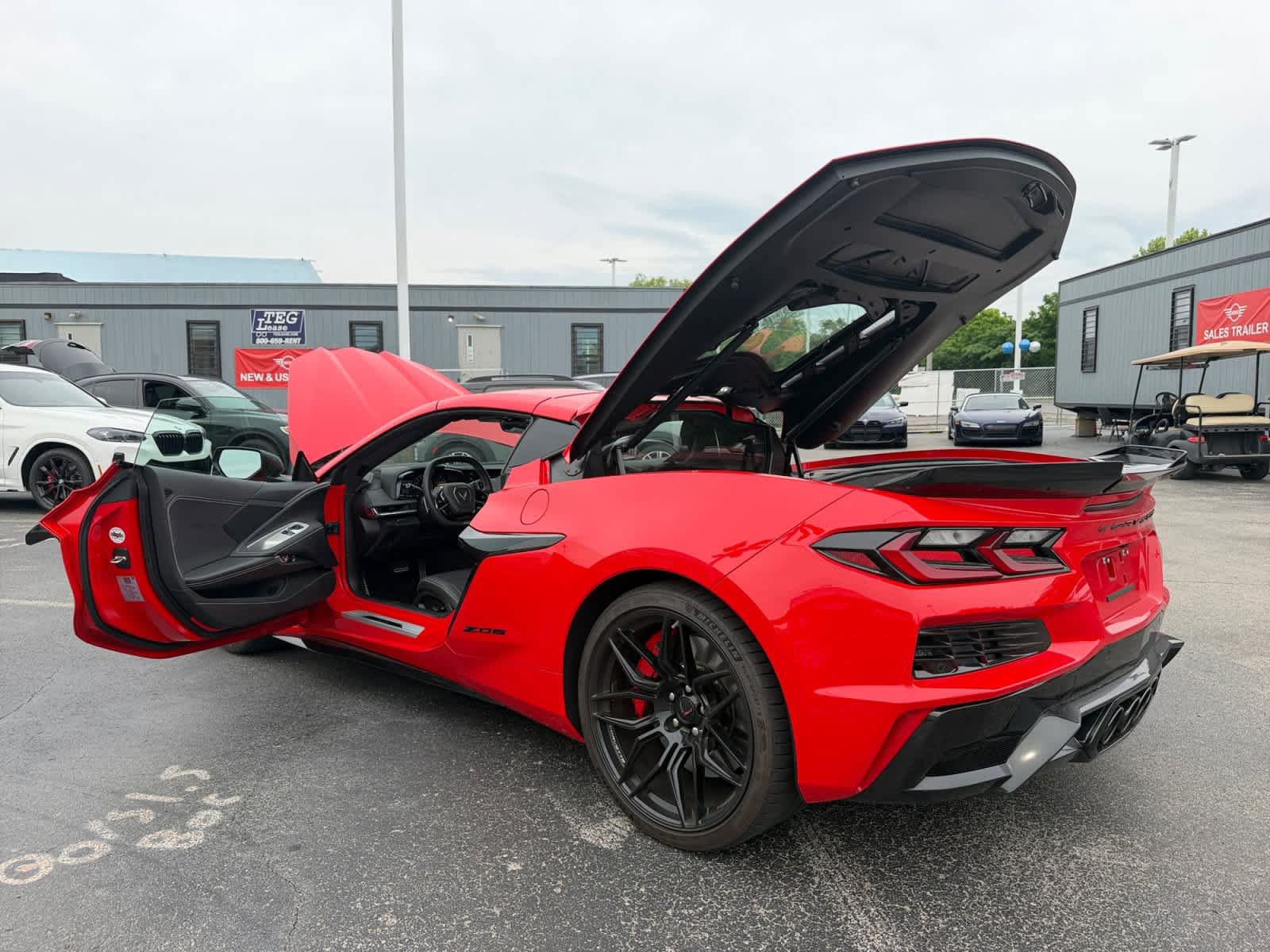 Used 2025 Chevrolet Corvette Z06 w/ Battery Protection Package RWD image 27