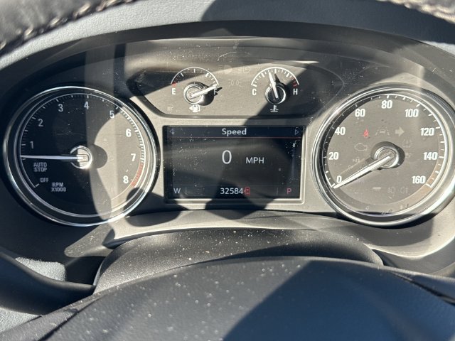 Used 2024 Buick Enclave Essence w/ Sport Touring Edition FWD image 12
