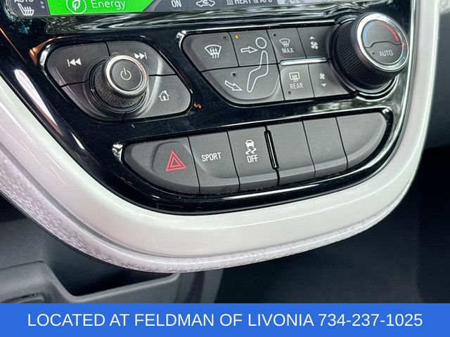 Certified 2017 Chevrolet Bolt LT FWD image 17