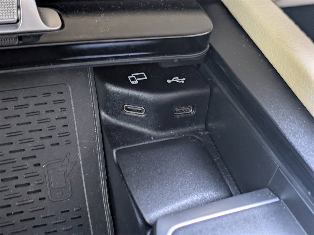 Used 2020 Mercedes-Benz GLE 350 image 27