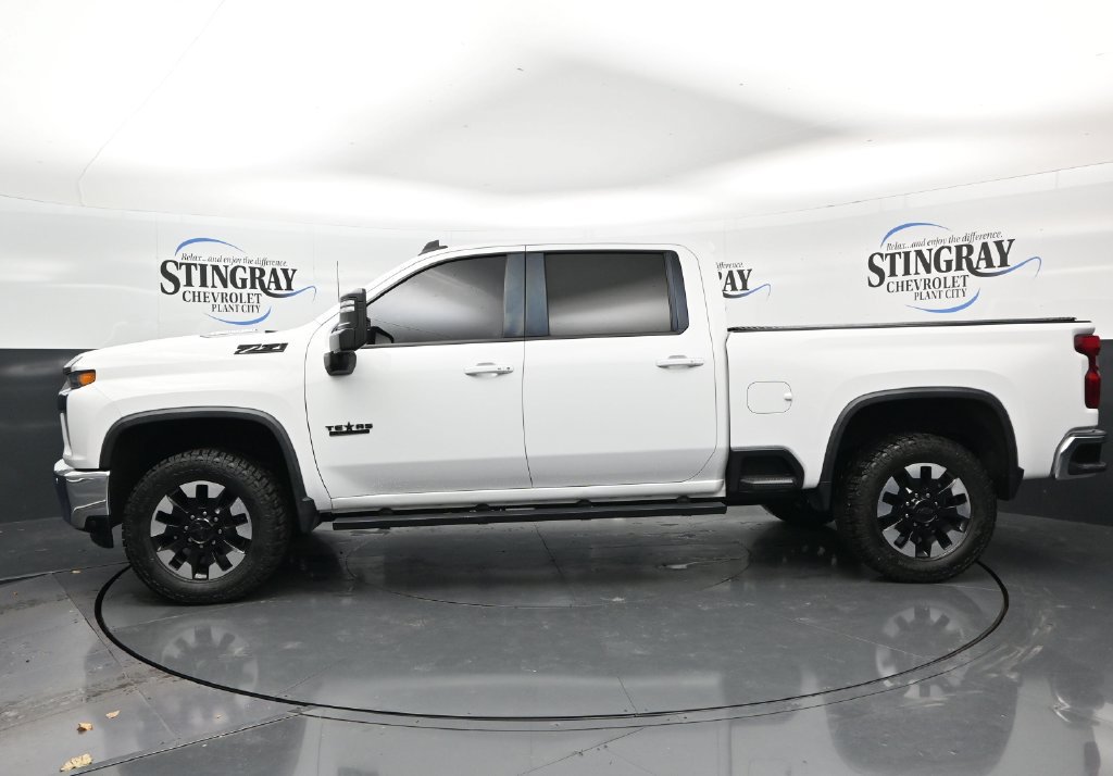Used 2020 Chevrolet Silverado 2500 LT w/ Texas Edition AWD/4WD image 4