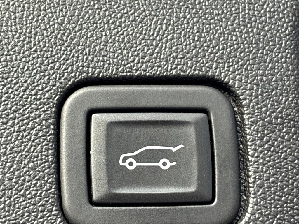 Certified 2024 Chevrolet Equinox LT image 20