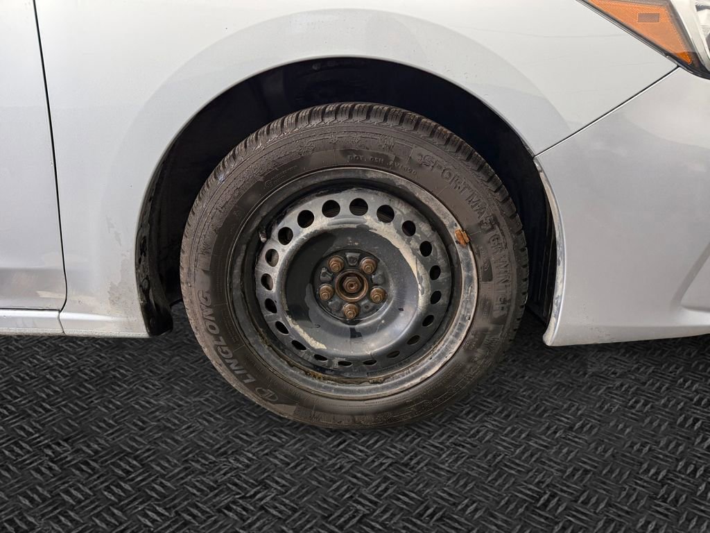 Used 2018 Subaru Impreza 2.0i image 11