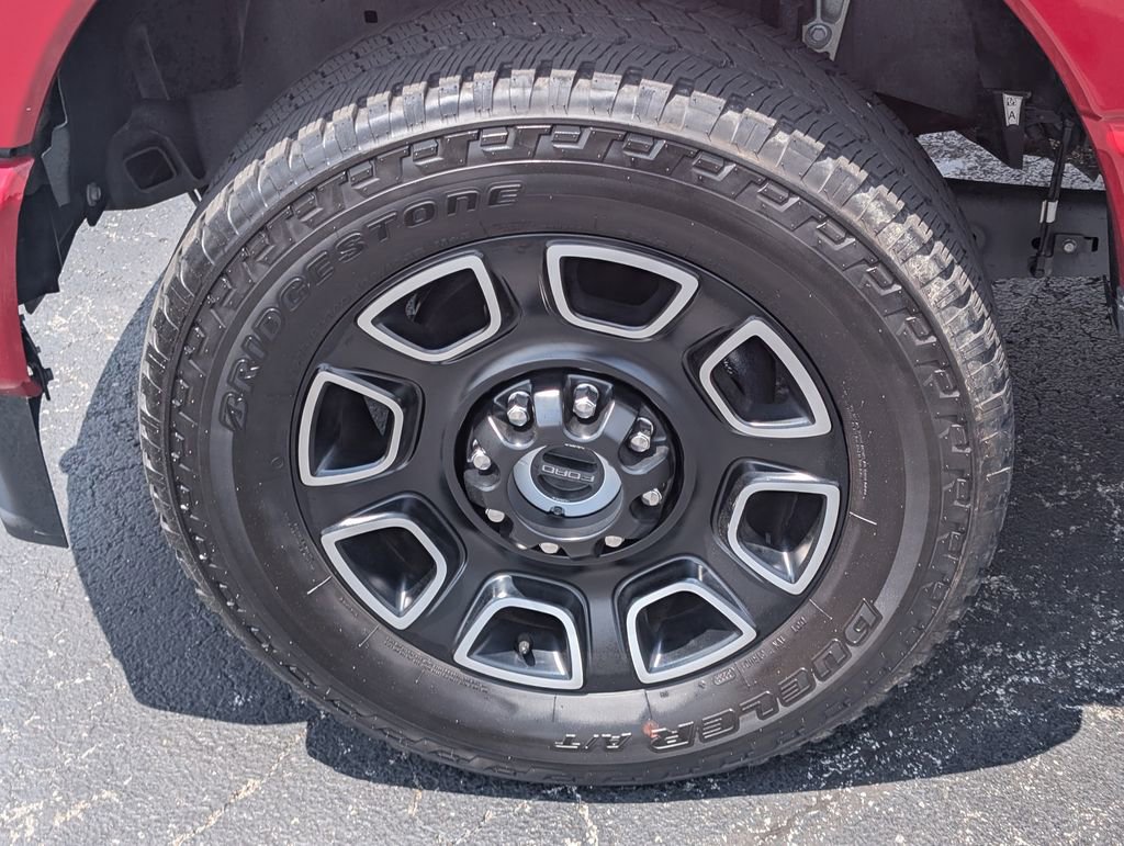 Used 2023 Ford F350 Platinum w/ FX4 Off-Road Package AWD/4WD image 24