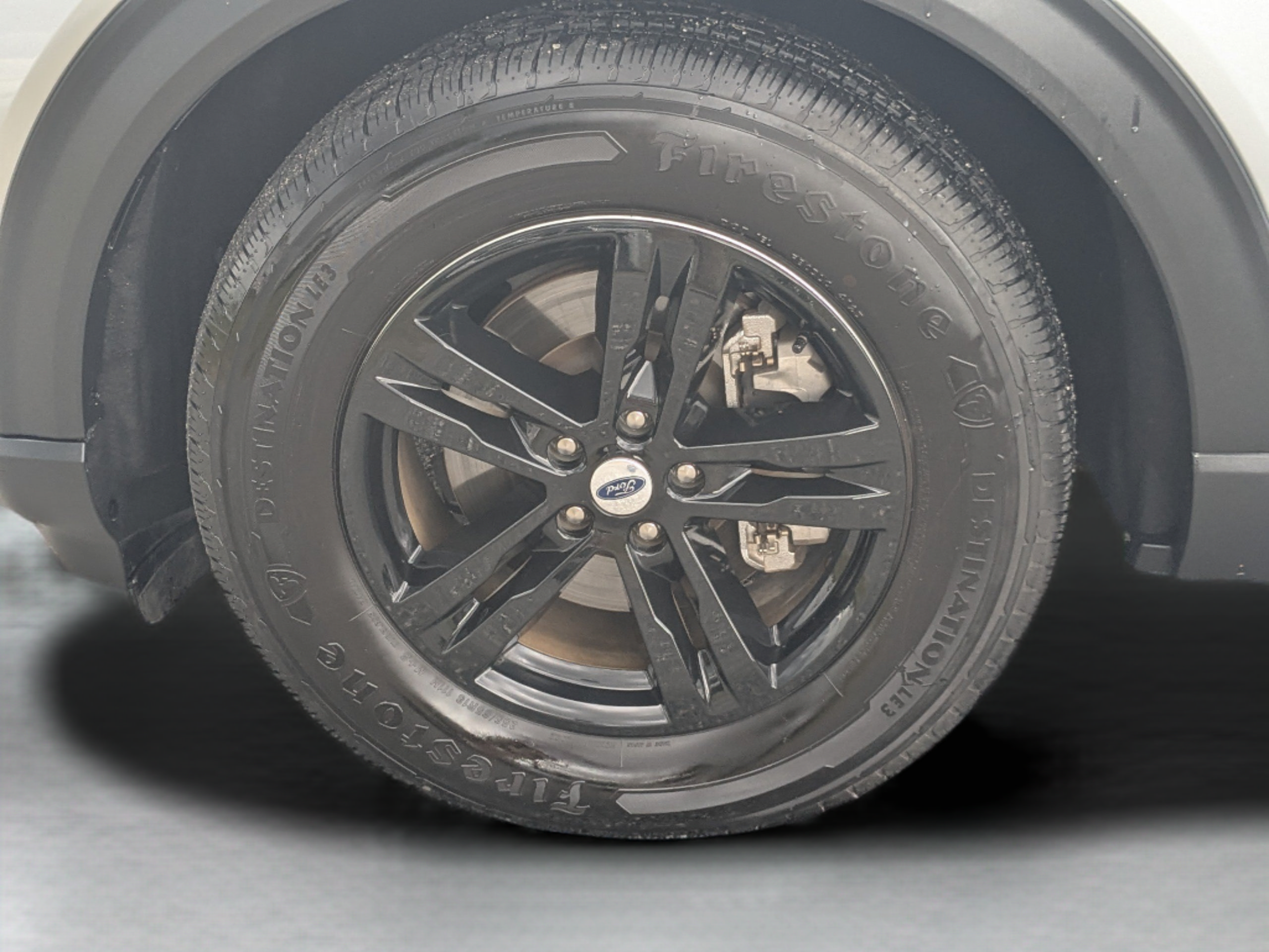 Used 2023 Ford Explorer 2WD image 24