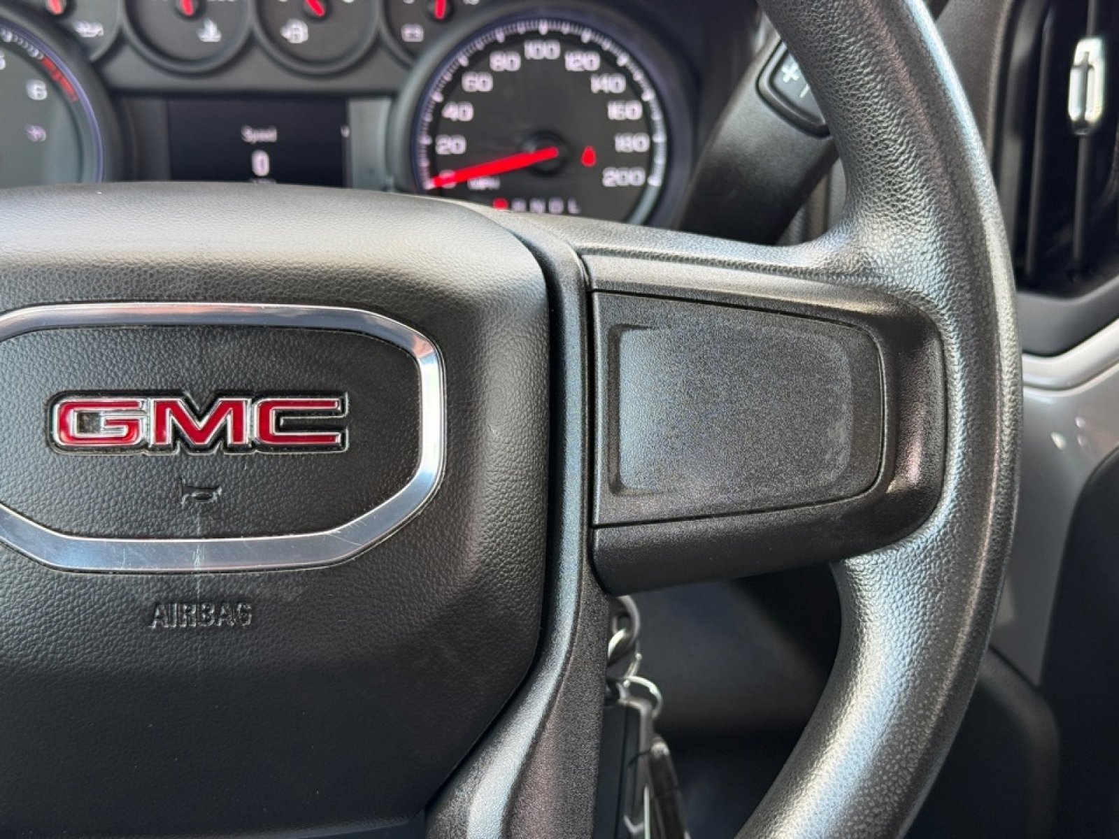 Used 2021 GMC Sierra 1500 4x4 Crew Cab w/ Sierra Value Package image 24