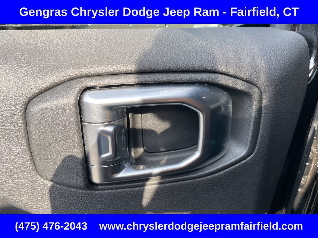 Certified 2024 Jeep Wrangler High Altitude AWD/4WD image 40