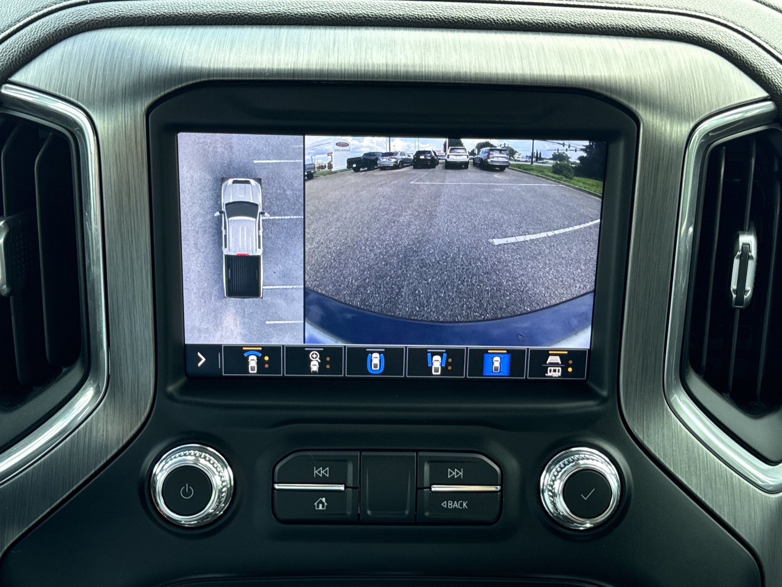 Used 2020 GMC Sierra 2500 Denali w/ Denali Ultimate Package AWD/4WD image 28