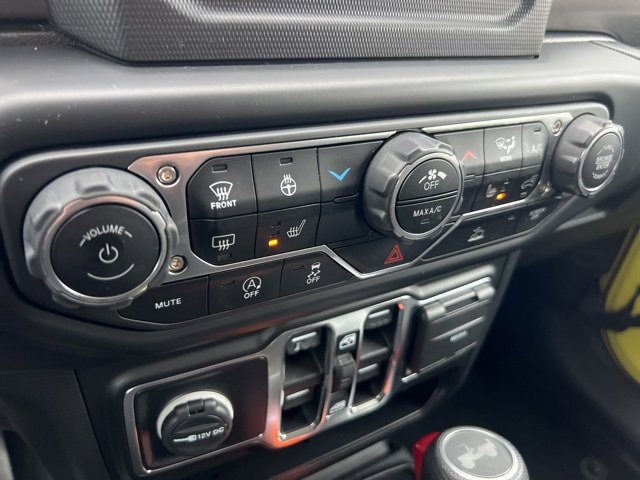 Used 2023 Jeep Wrangler Willys image 16