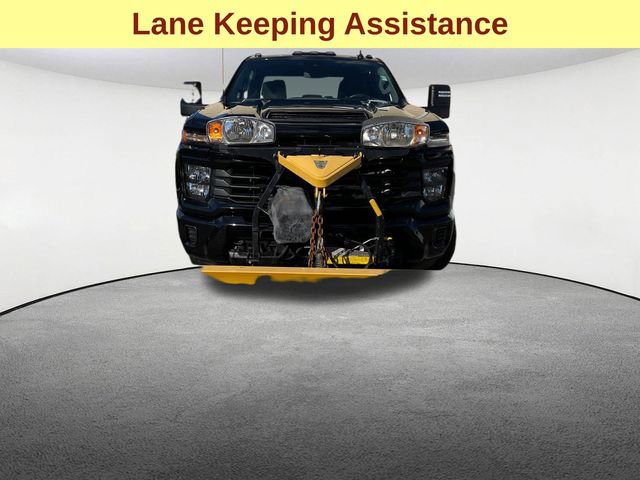 Used 2024 Chevrolet Silverado 2500 Custom image 4