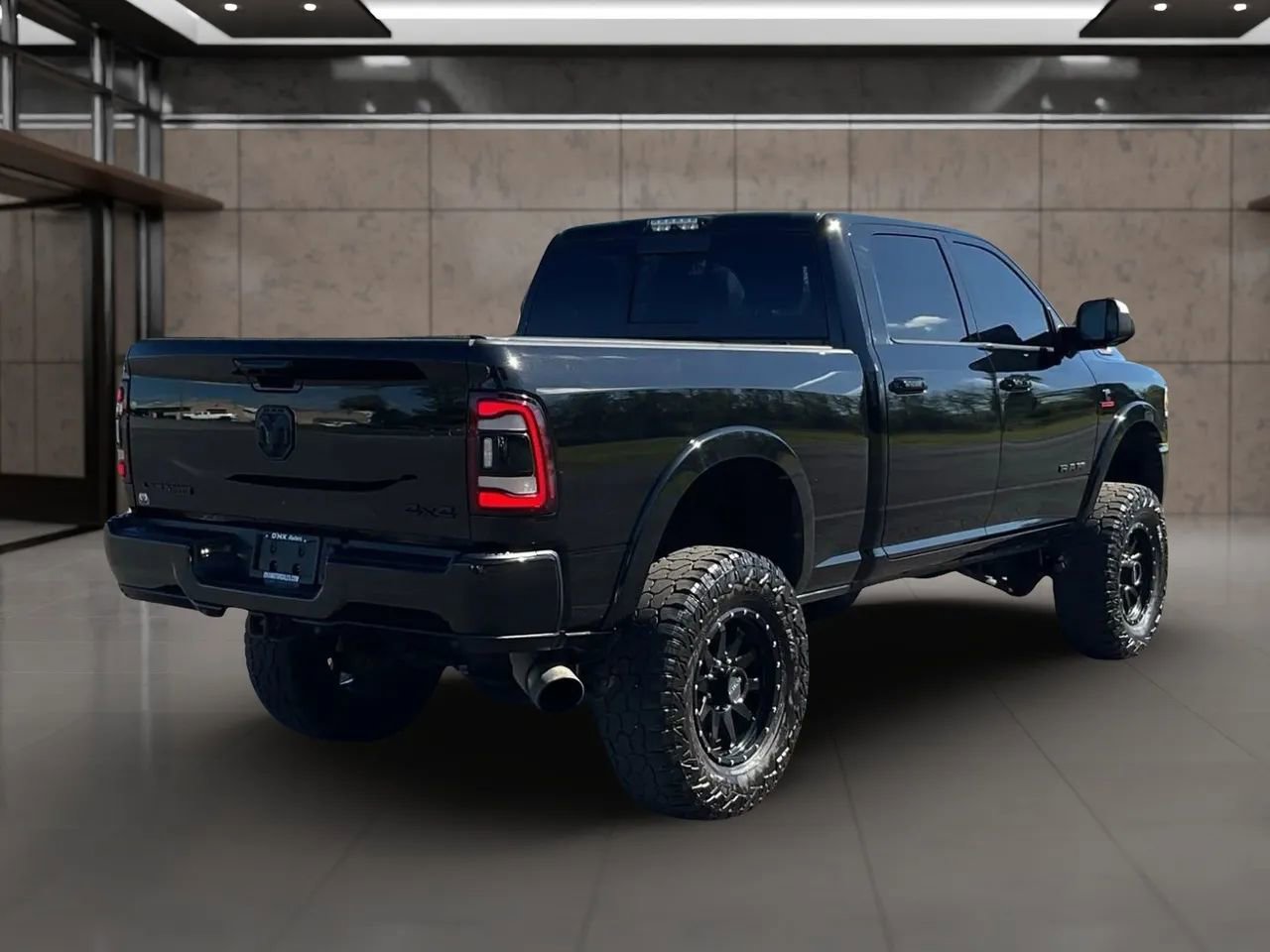 Used 2020 RAM 2500 Laramie image 10