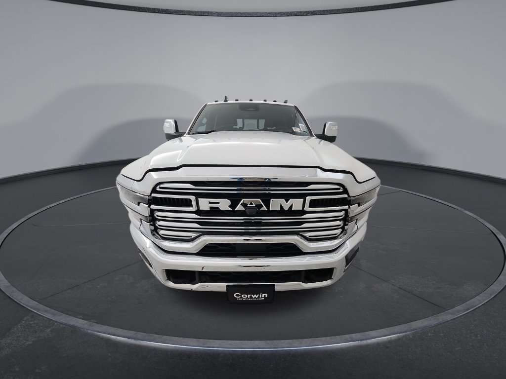 New 2026 RAM 2500 Laramie AWD/4WD image 3