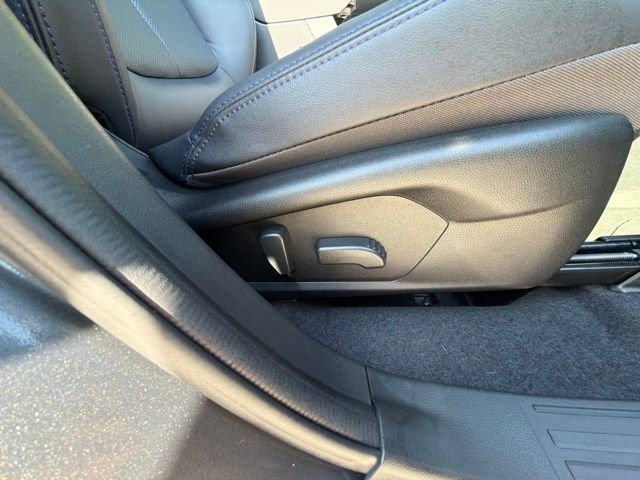 Used 2025 Subaru Forester Limited w/ Popular Package #2 AWD/4WD image 97