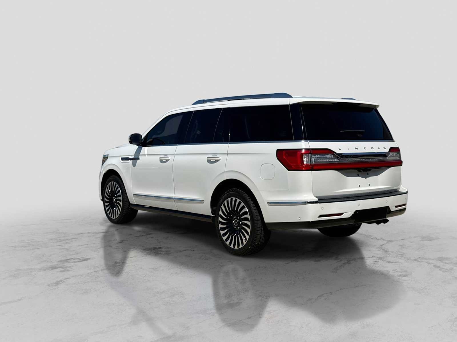 Used 2021 Lincoln Navigator Black Label AWD/4WD image 4