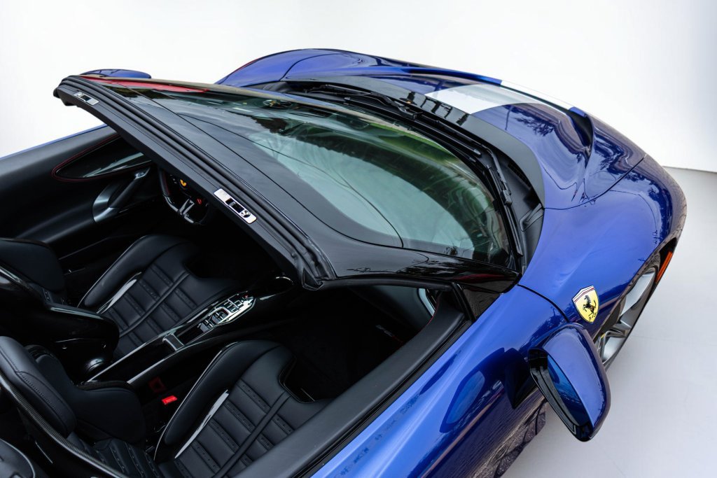 Used 2024 Ferrari SF90 Spider AWD/4WD image 19
