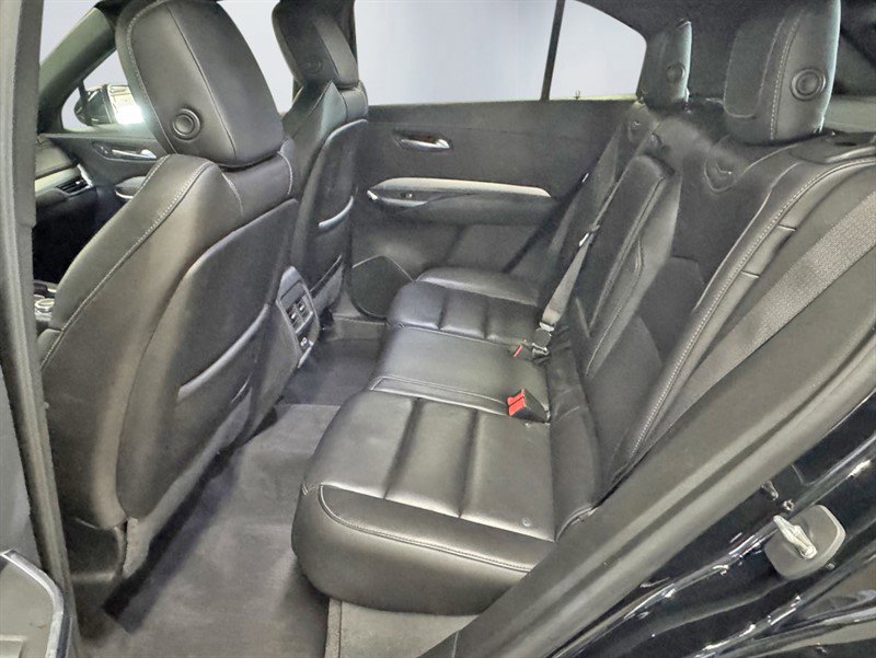 Used 2019 Cadillac XT4 Premium Luxury w/ Cold Weather Package image 20
