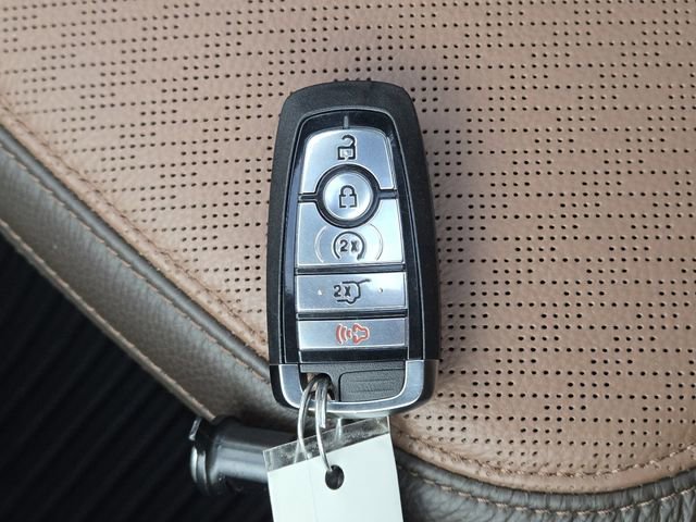 Used 2025 Ford Expedition Max King Ranch AWD/4WD image 44