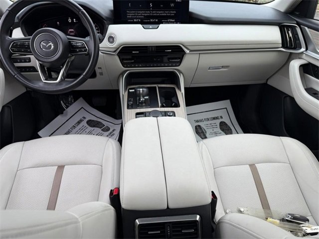 Used 2025 MAZDA CX-90 3.3 Turbo w/ Premium Plus Pkg image 13