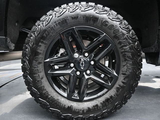 Used 2025 Chevrolet Silverado 1500 Custom Trail Boss image 40