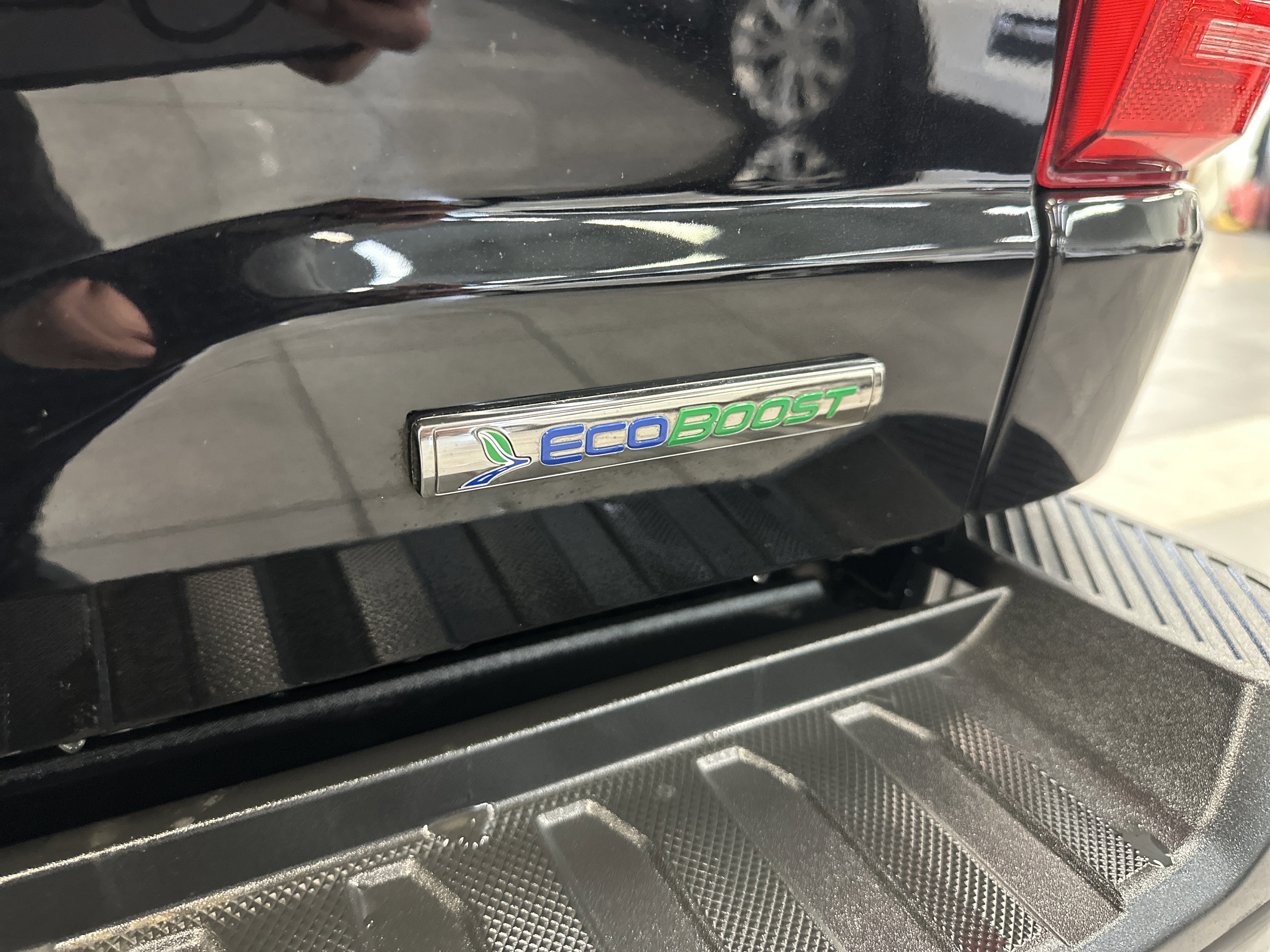 Used 2022 Ford F150 XLT w/ Equipment Group 302A High image 13