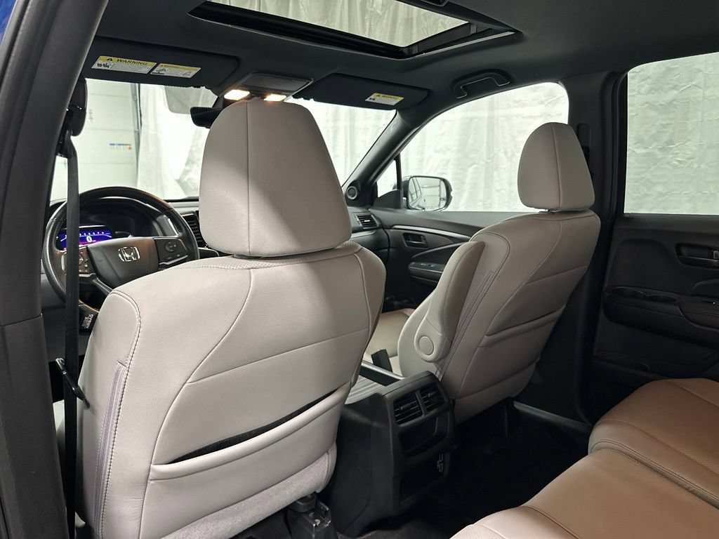 Used 2023 Honda Passport EX-L image 47