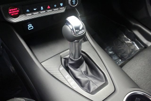 Used 2025 Ford Mustang Coupe RWD image 16