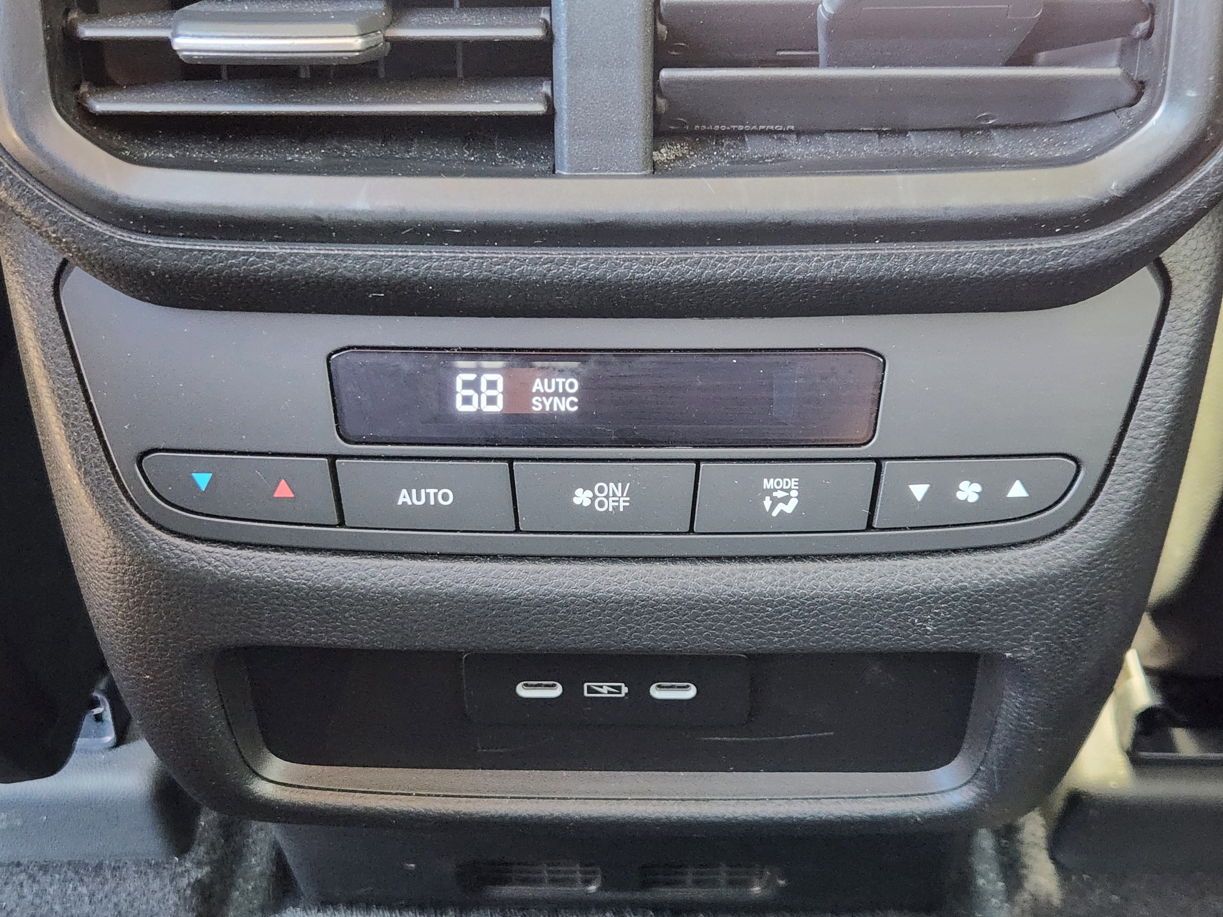 Certified 2025 Honda Pilot EX-L image 22