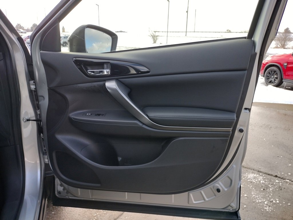 New 2026 Mitsubishi Eclipse Cross Black Edition image 31