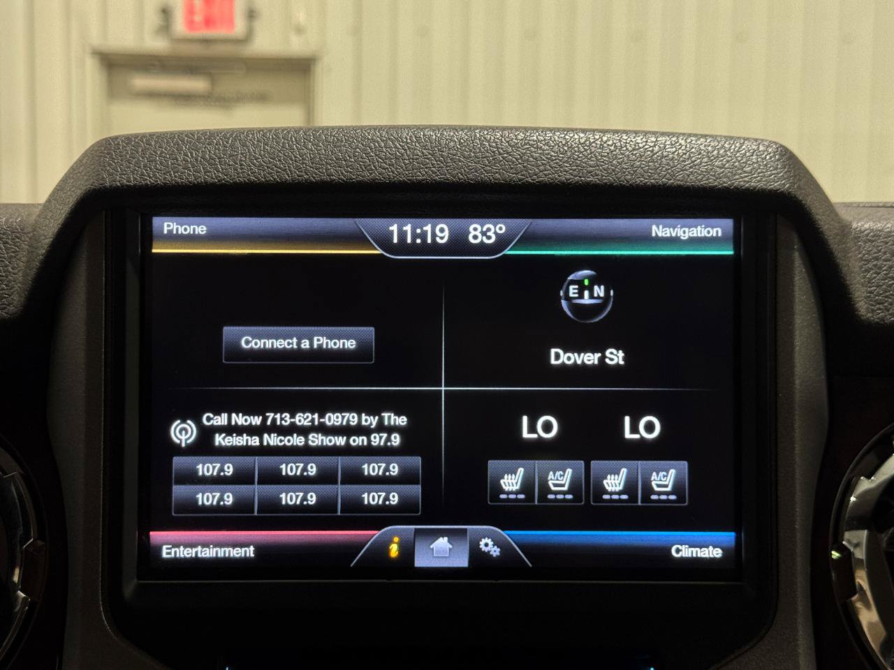Used 2016 Ford F250 Lariat w/ Chrome Package AWD/4WD image 6