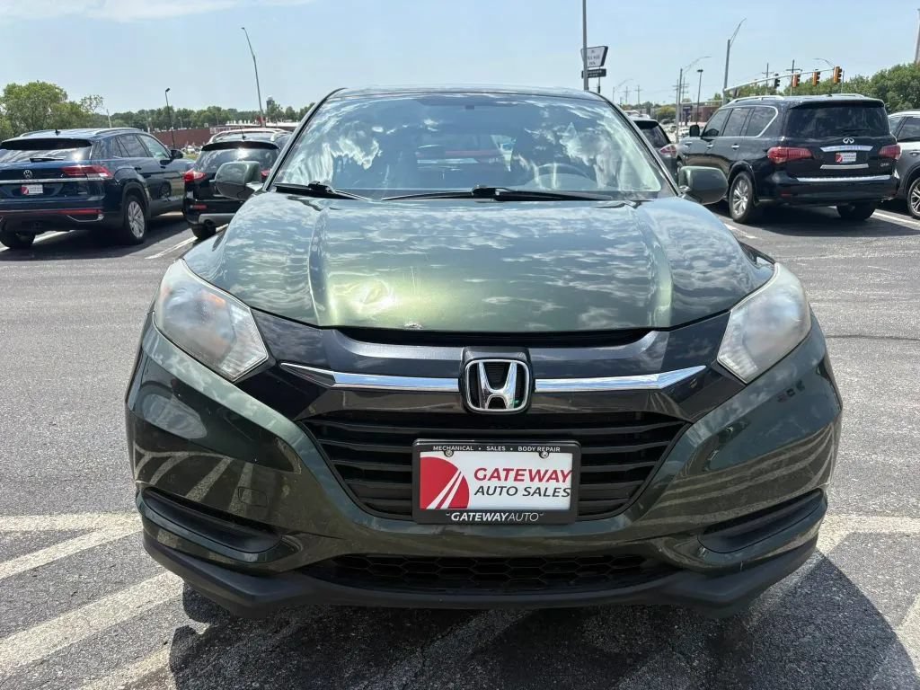 Used 2016 Honda HR-V LX image 8