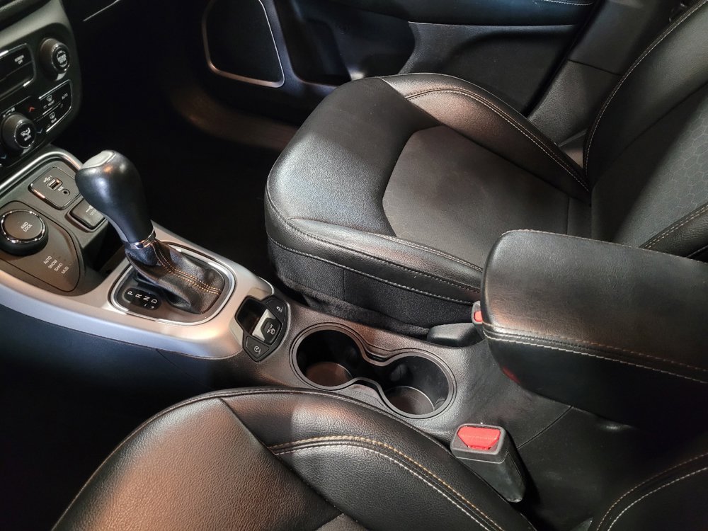 Used 2019 Jeep Compass Latitude w/ Popular Equipment Group AWD/4WD image 26