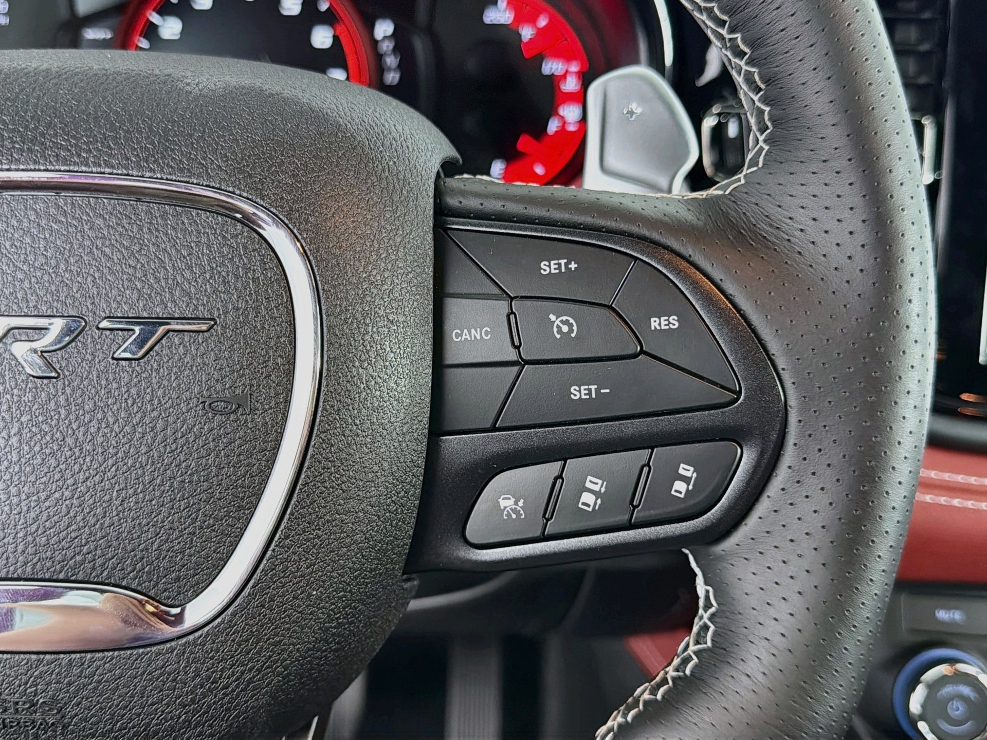 New 2026 Dodge Durango SRT Hellcat w/ Premium Group AWD/4WD image 39