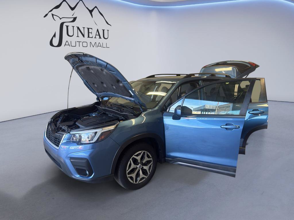 Used 2021 Subaru Forester Premium AWD/4WD image 11