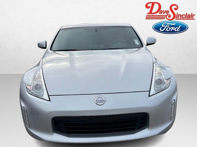 Used 2013 Nissan 370Z 2dr Cpe Auto image 2