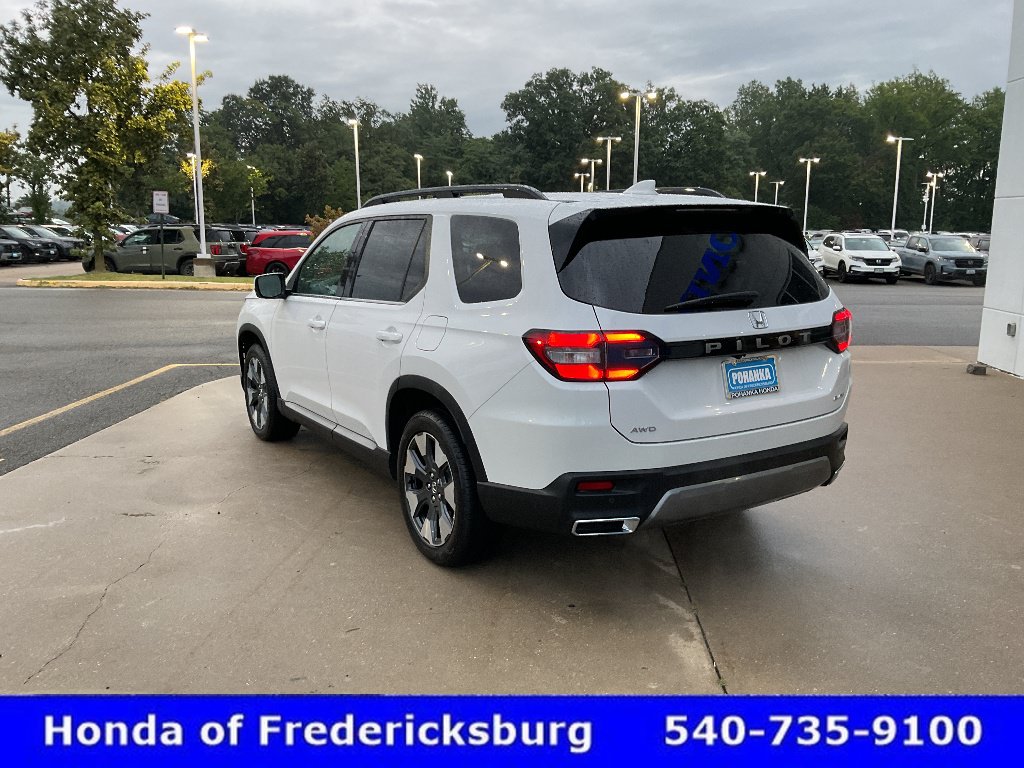 Certified 2026 Honda Pilot Elite image 4