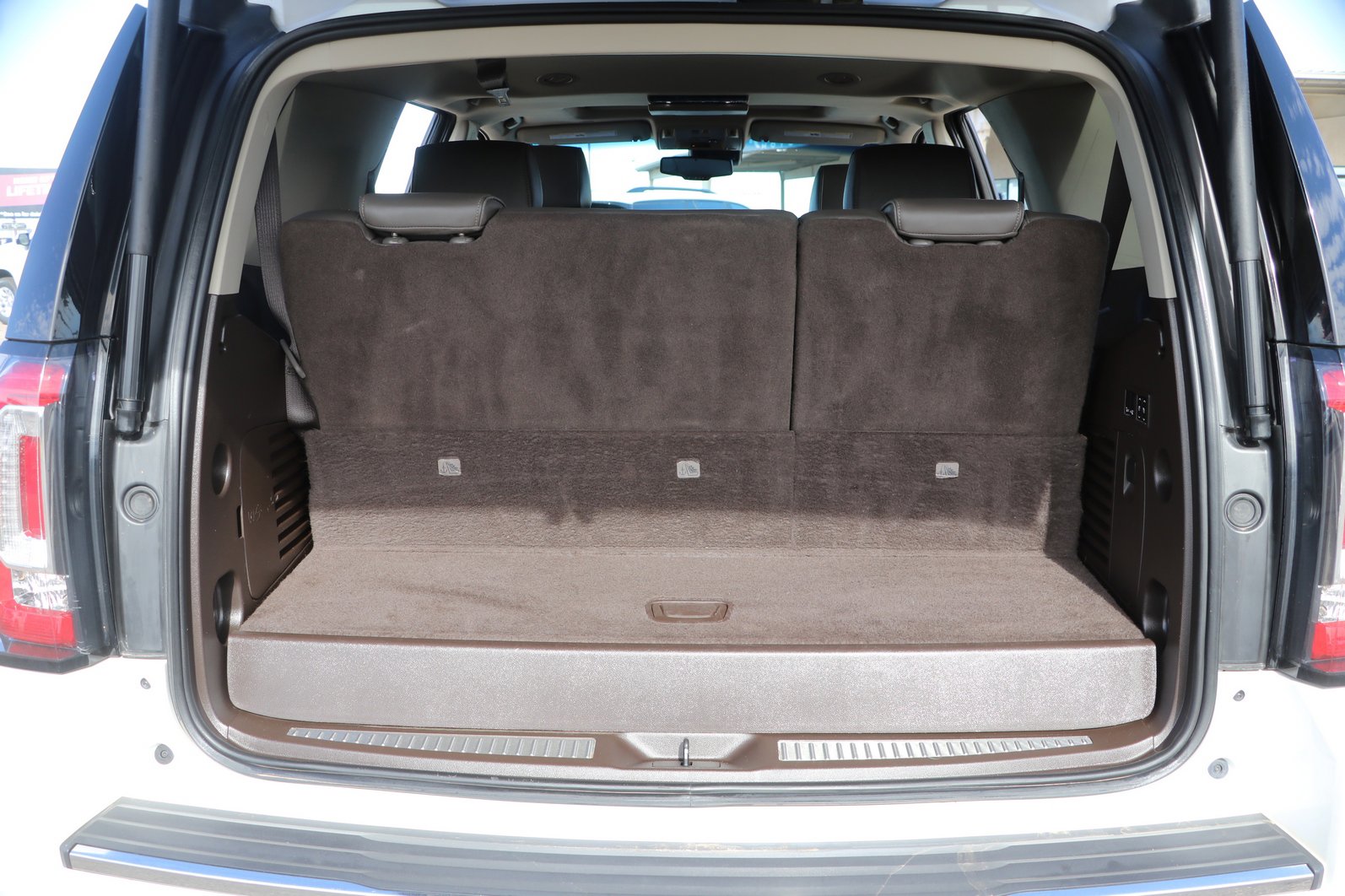 Used 2019 GMC Yukon Denali w/ Denali Ultimate Package image 31