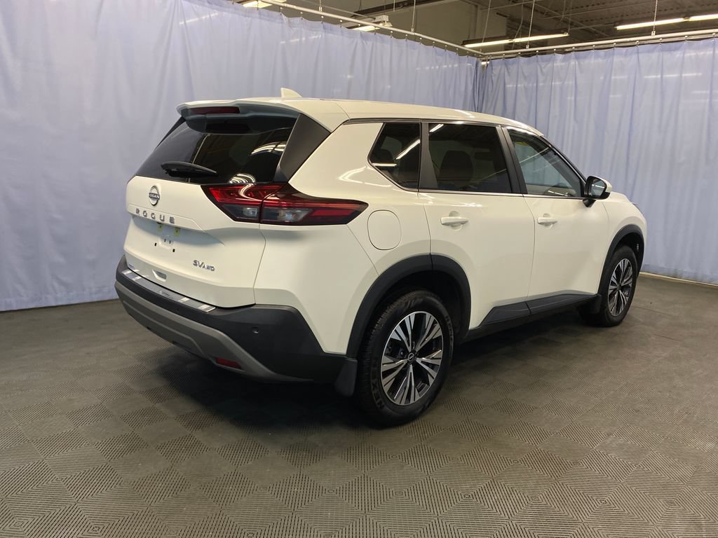 Used 2023 Nissan Rogue SV AWD/4WD image 6