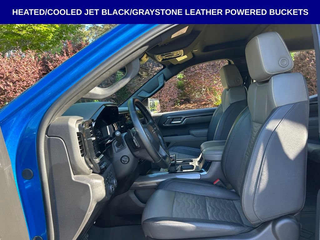 Used 2024 Chevrolet Silverado 1500 ZR2 w/ Technology Package AWD/4WD image 5