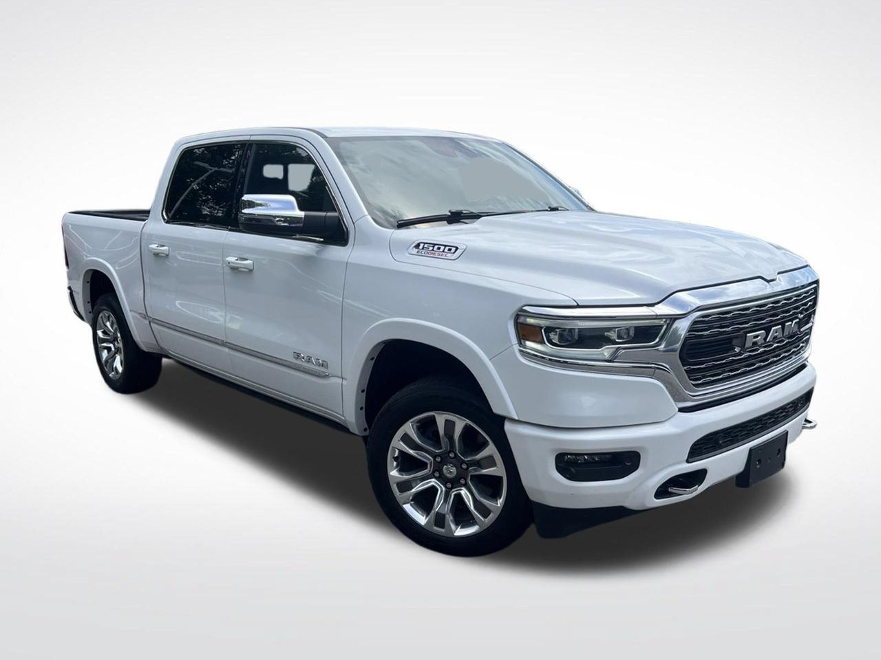 Used 2023 RAM 1500 Limited w/ Body Color Bumper Group AWD/4WD image 9