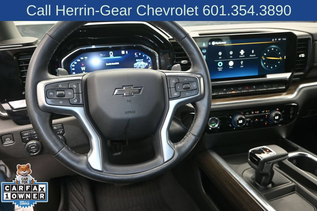 Used 2023 Chevrolet Silverado 1500 RST AWD/4WD image 23