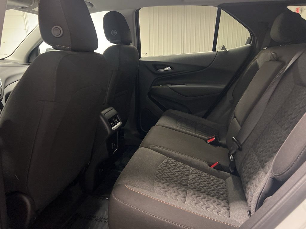 Certified 2024 Chevrolet Equinox LT AWD/4WD image 11