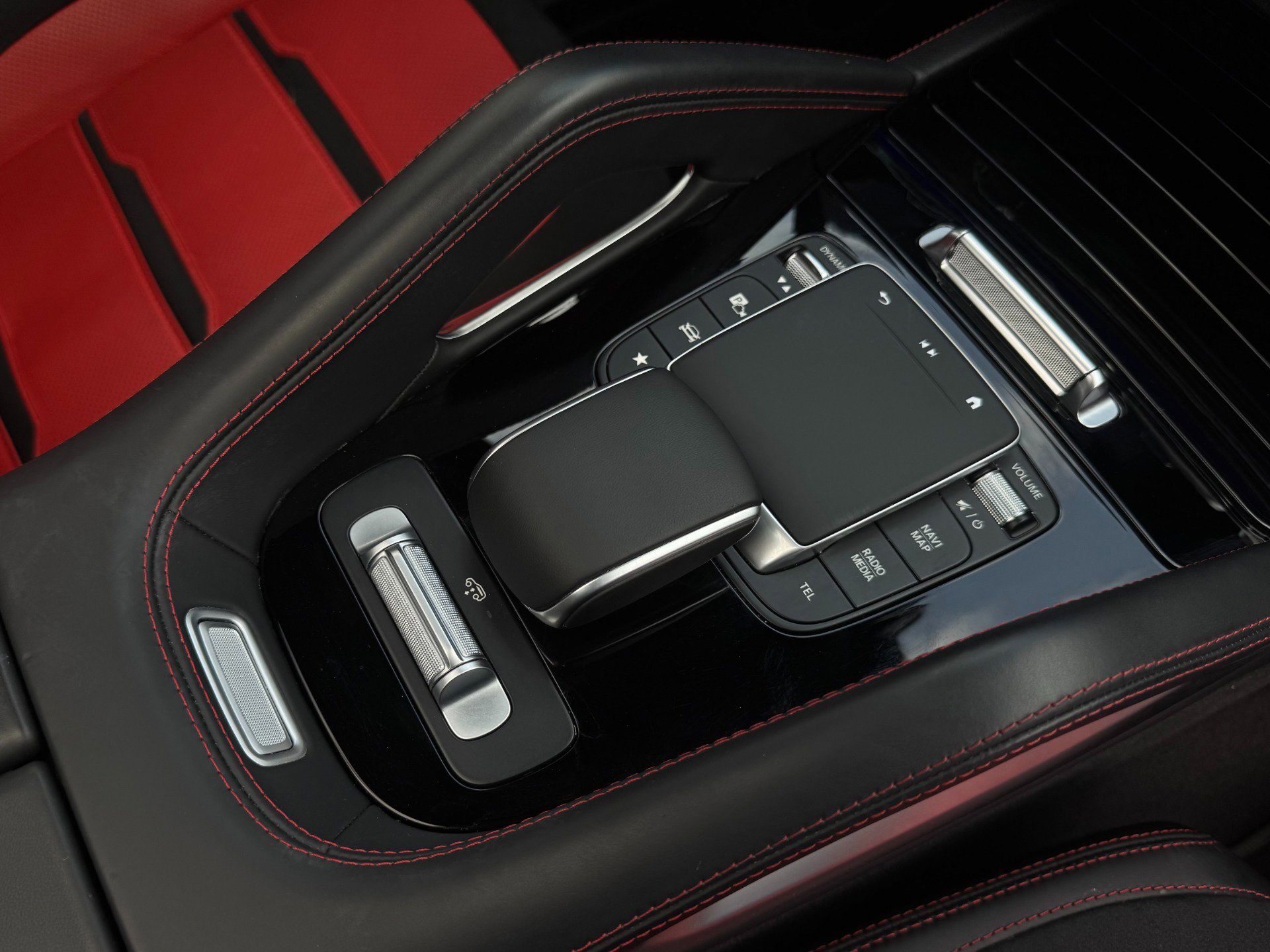 Used 2024 Mercedes-Benz GLE 53 AMG 4MATIC Coupe image 24