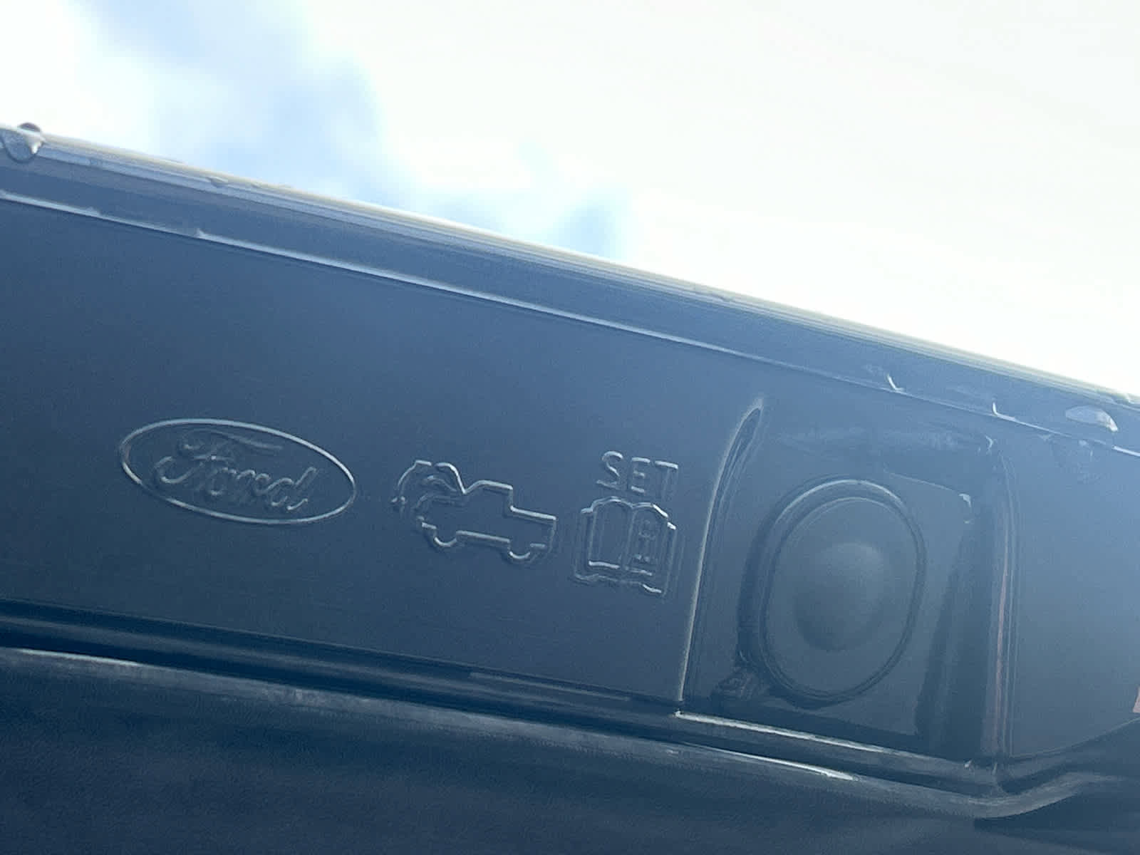 New 2025 Ford F150 Lightning Platinum image 9